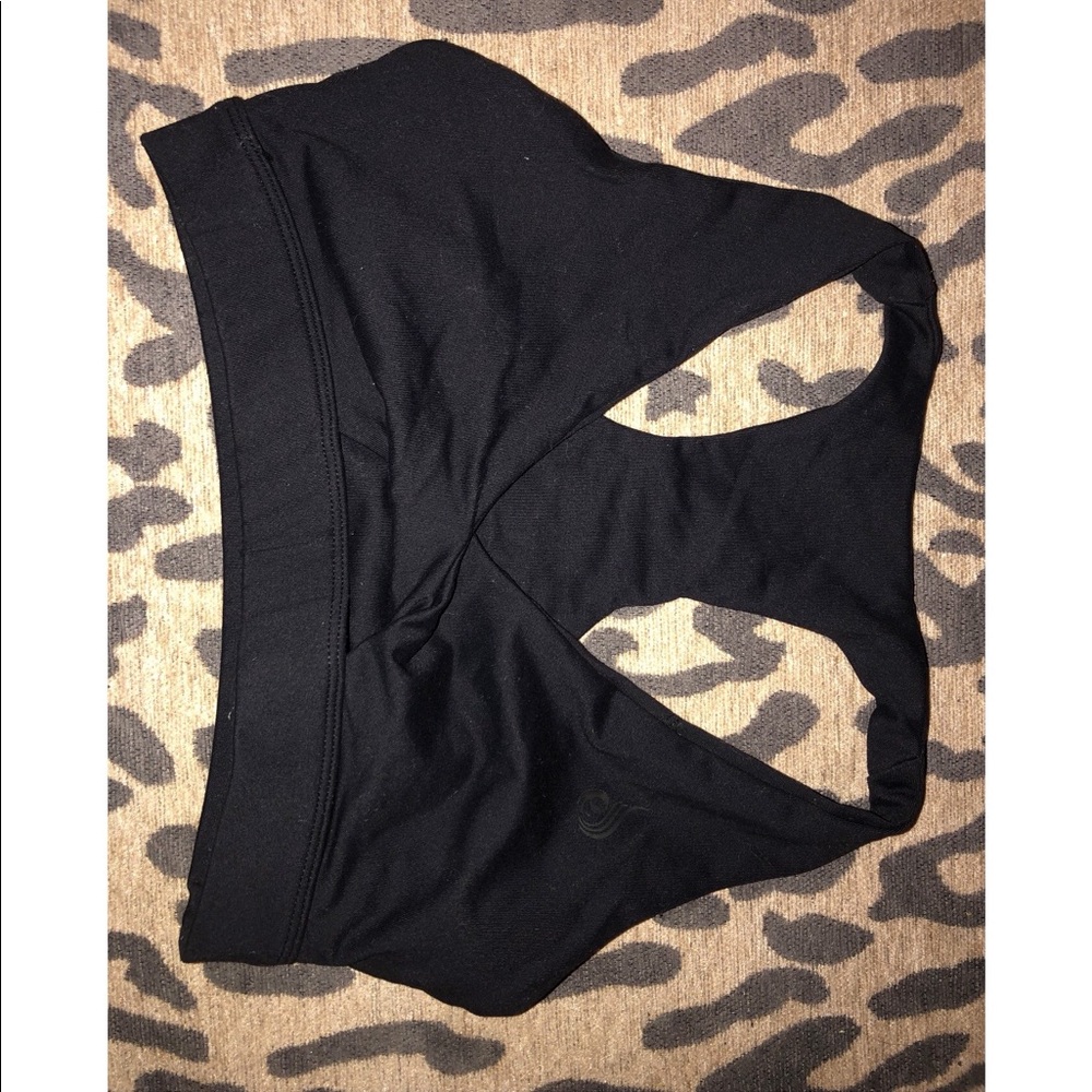 Sports bra